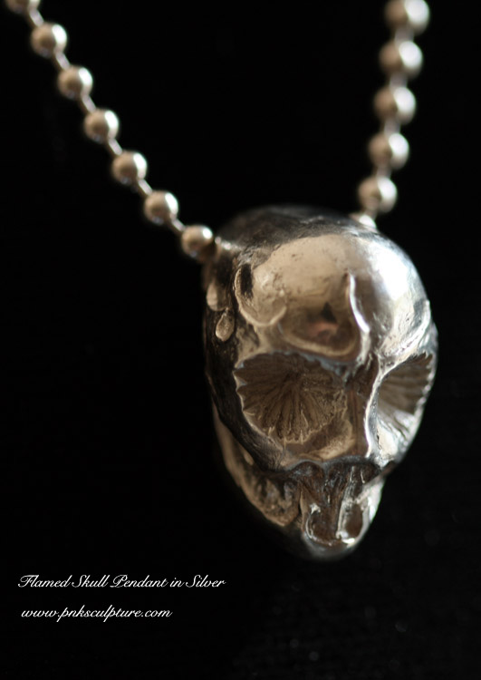 Ottawa_Silver_Jewelry_skull_pendant_style_denim